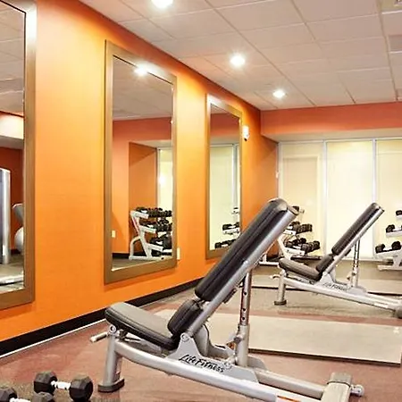 Courtyard By Marriott Miami Airport 